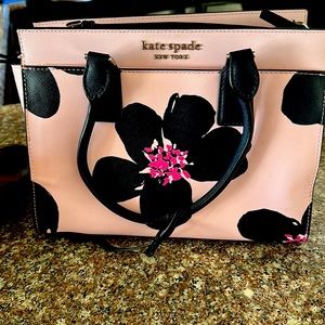Kate Spade Dress & Purse. Four pocket handbag.  Kate does it again!